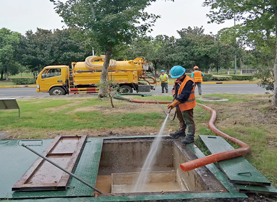 岭东化油池清理